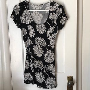 Short sleeve maternity tunic